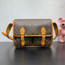 Picture of Louis Vuitton Handbags _SKUfw197605390fw